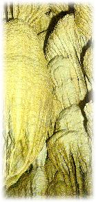 caves1.jpg (15261 bytes)